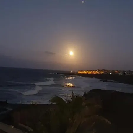 Vivienda Con Encanto, En Un Complejo Con Piscina